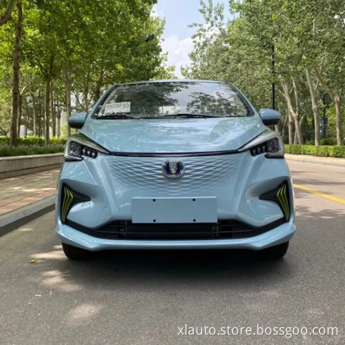 2022 Adult New Energy Electric Changan Cheap Car Vehicle High Speed 100km/h LED Camera Leather Single ODM Dark Multi-function